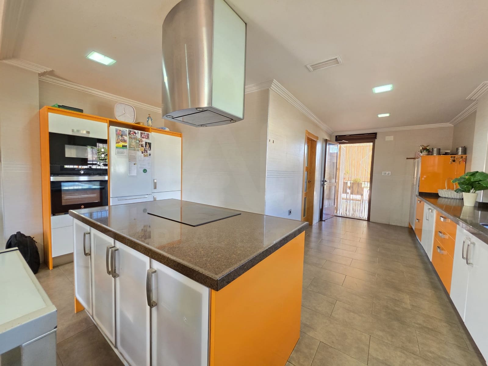Hus til salgs i El Raal med garasje - € 424 200 (Ref: 10184108)