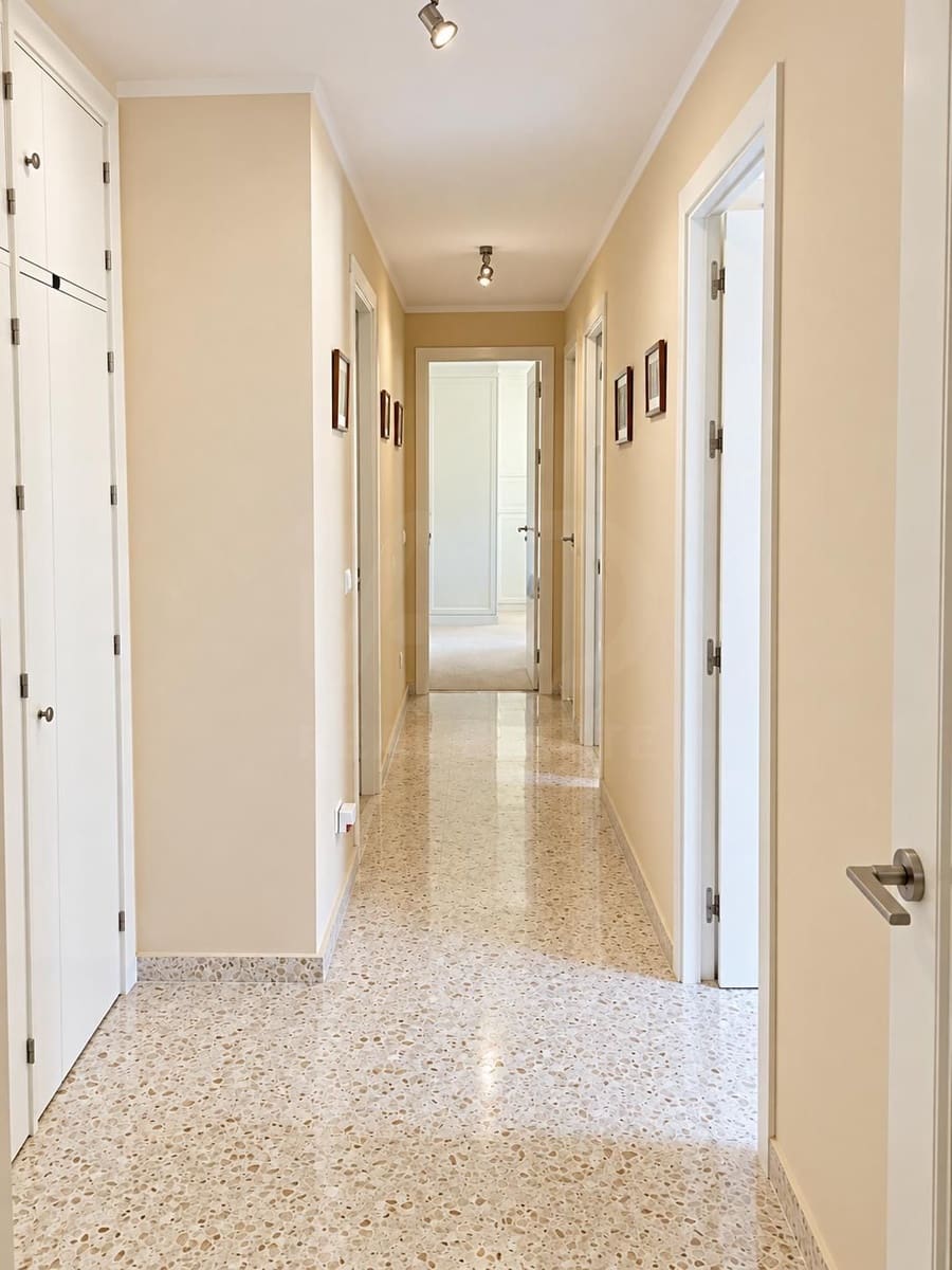 4 chambre Appartement à vendre à Seville ville avec garage - 326 000 € (Ref: 10184110)