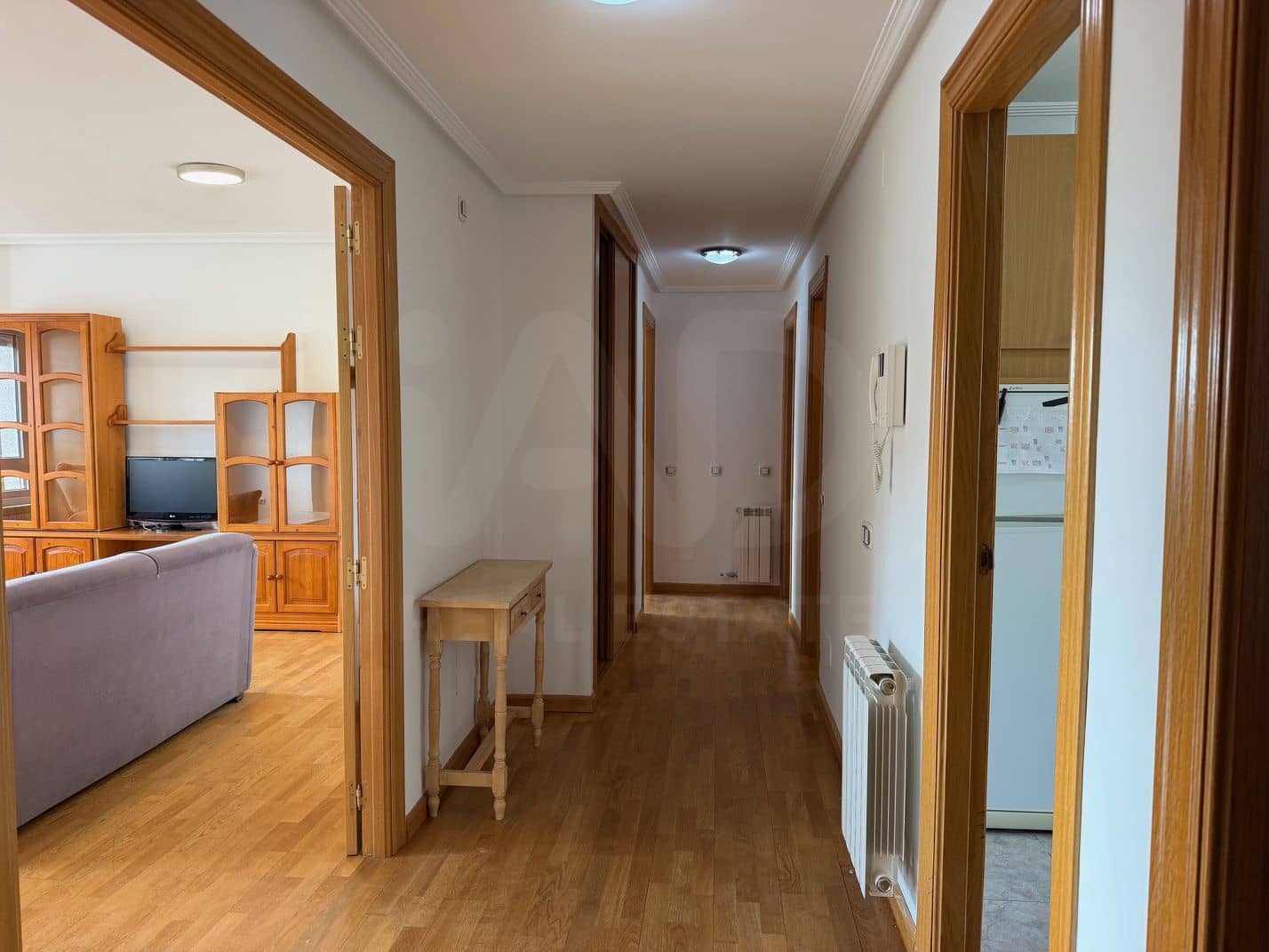 Apartamento de 3 habitaciones en León ciudad en alquiler - 900 € (Ref: 10184116)