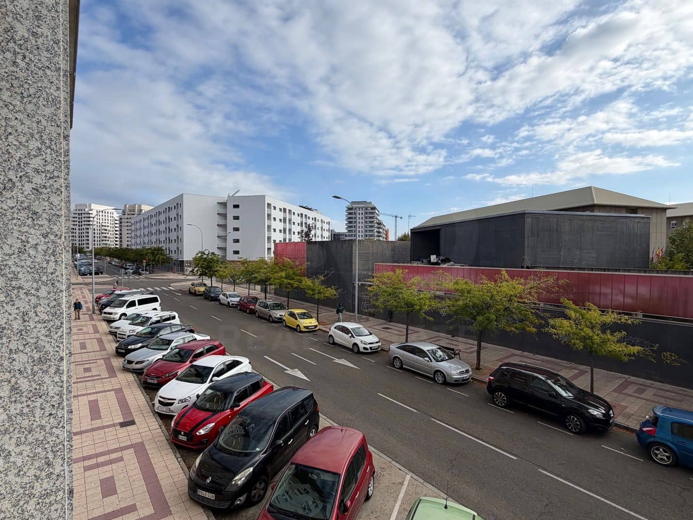 Apartamento de 3 habitaciones en León ciudad en alquiler - 900 € (Ref: 10184116)