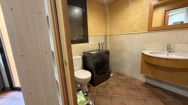 Villa/Maison de 3 chambres à louer à Ivars de Noguera - 1 300 € (Ref: 10184117)
