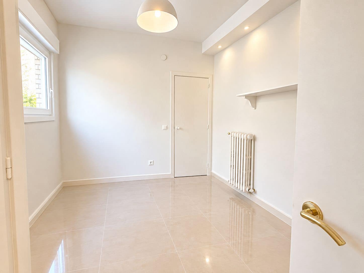 3 sypialnia Apartament do wynajęcia w Miasto Madryt z garażem - 5 500 € (Ref: 10184119)