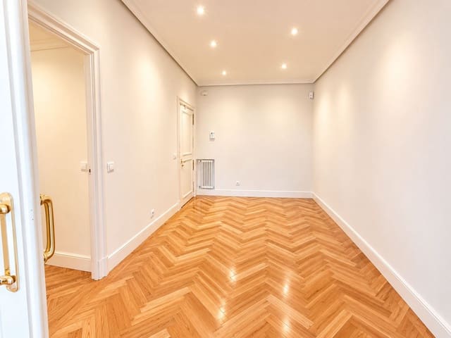 3 sypialnia Apartament do wynajęcia w Castellana, Miasto Madryt z garażem - 5 500 € (Ref: 10184119)