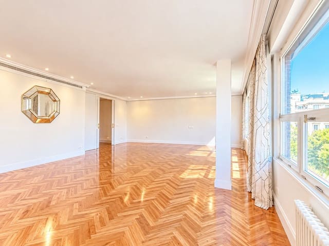 3 sypialnia Apartament do wynajęcia w Castellana, Miasto Madryt z garażem - 5 500 € (Ref: 10184119)