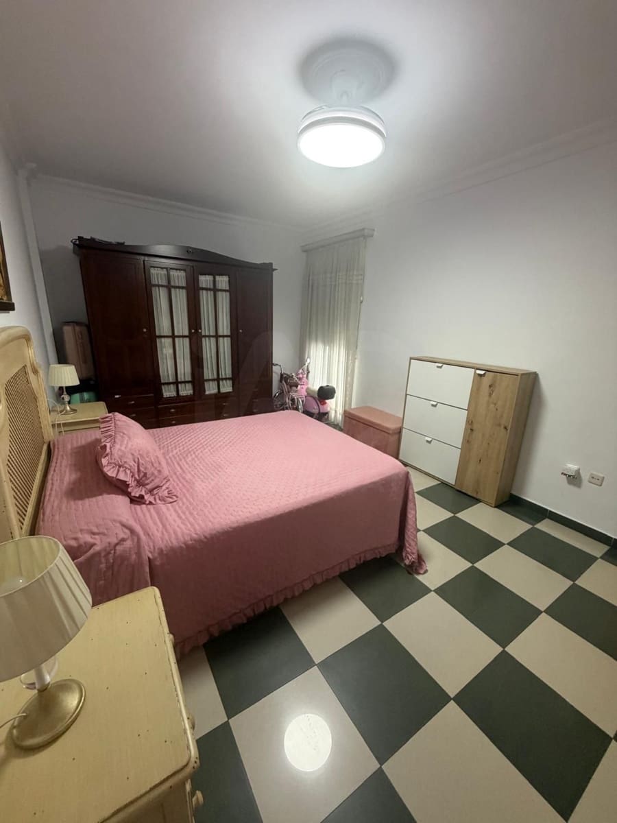 3 soveværelse Lejlighed til salg i Lepe - € 135.000 (Ref: 10184814)