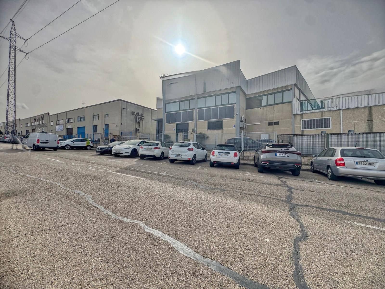 Kaupallinen myytävänä paikassa Mostoles mukana 
autotalli - 1 100 000 € (Ref: 10186070)