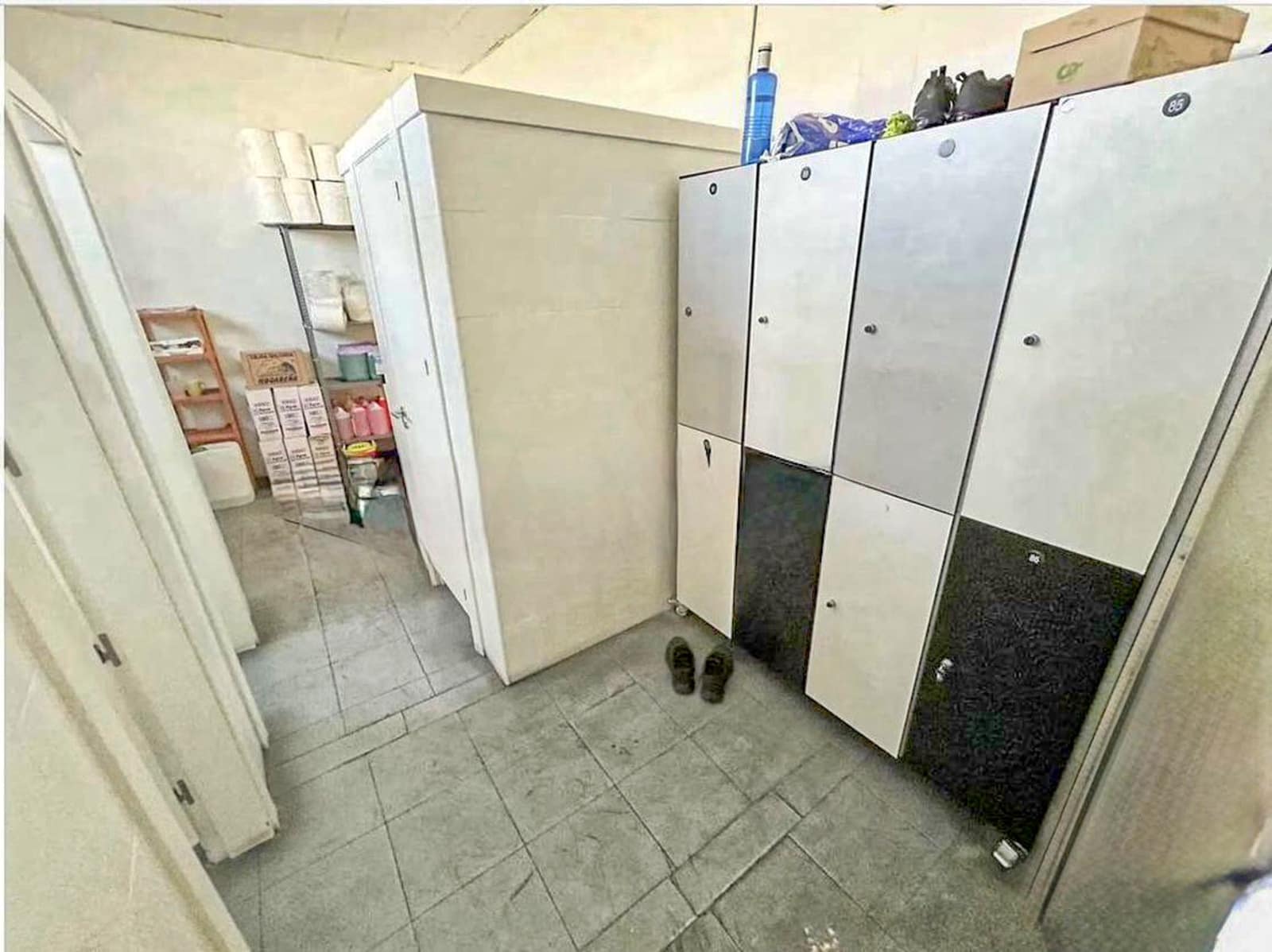 Kaupallinen myytävänä paikassa Mostoles mukana 
autotalli - 1 100 000 € (Ref: 10186070)