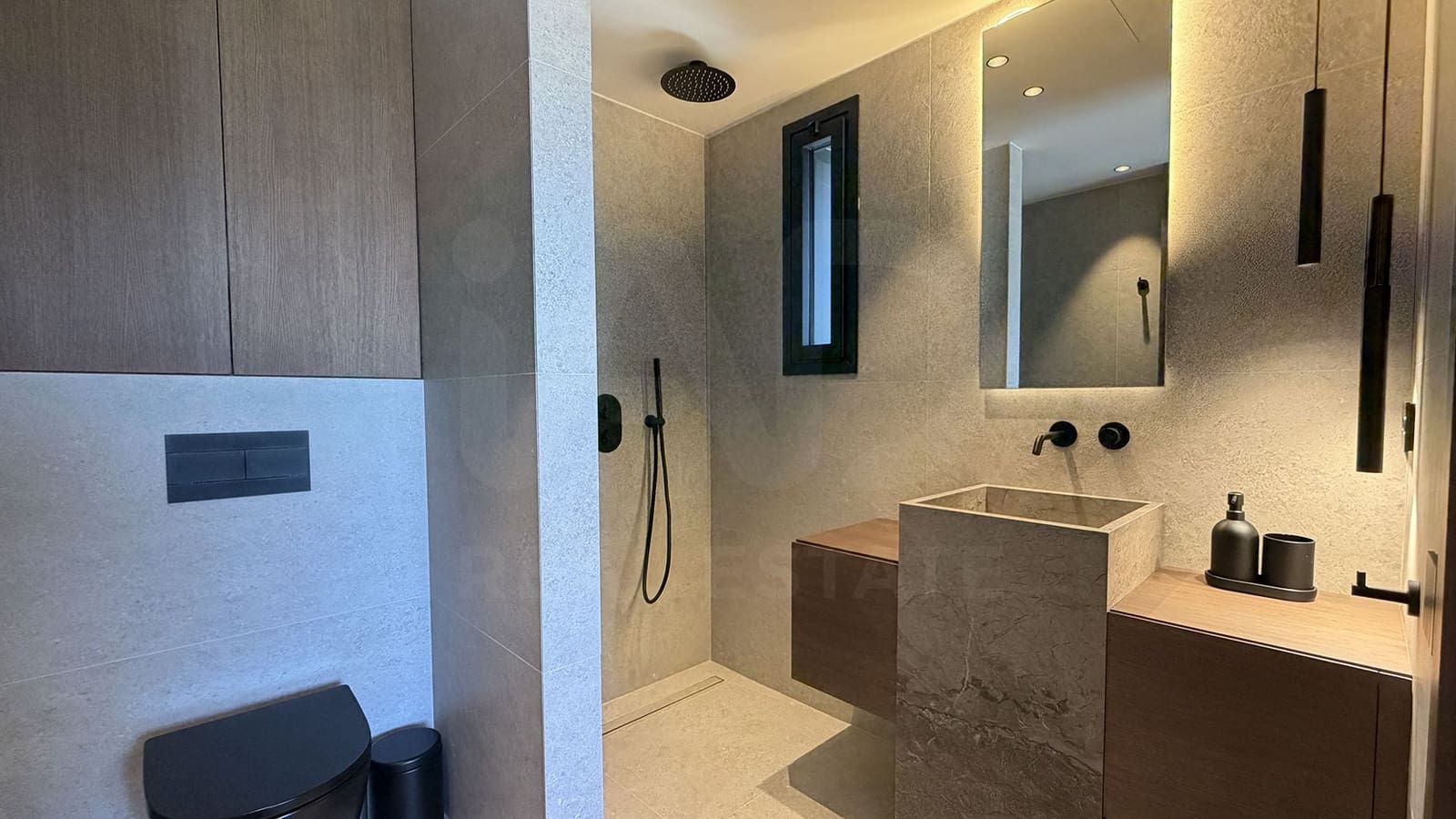 Byhus til salg i Premia de Dalt med swimmingpool garage - € 2.980.000 (Ref: 10186072)