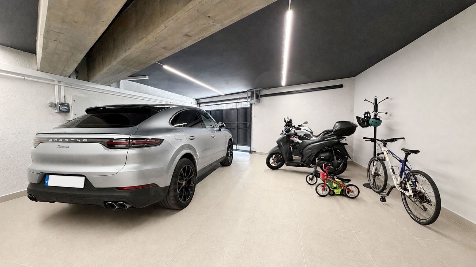 Byhus til salg i Premia de Dalt med swimmingpool garage - € 2.980.000 (Ref: 10186072)