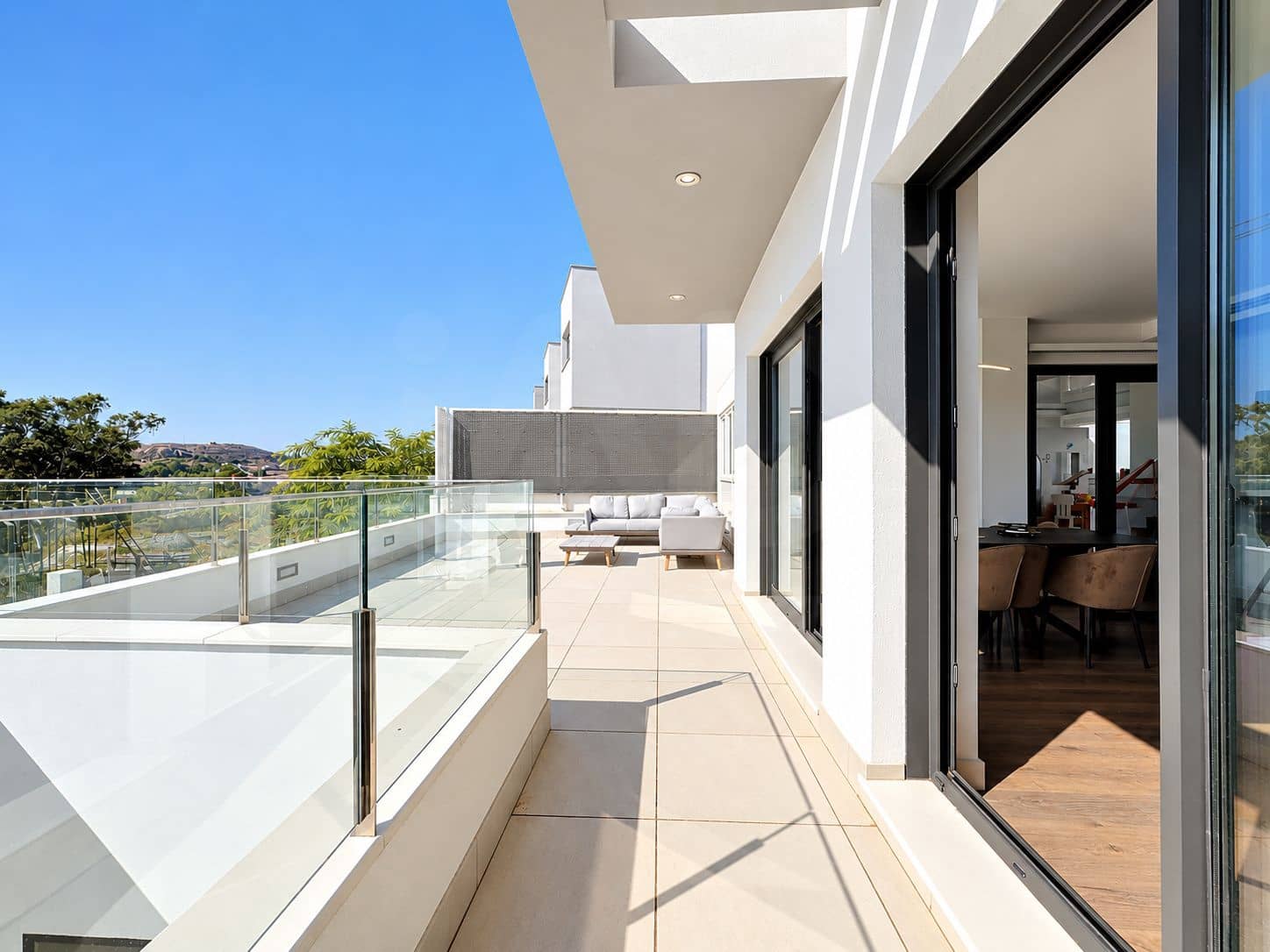 3 soveværelse Rækkehus til salg i Velez-Malaga med garage - € 650.000 (Ref: 10186074)