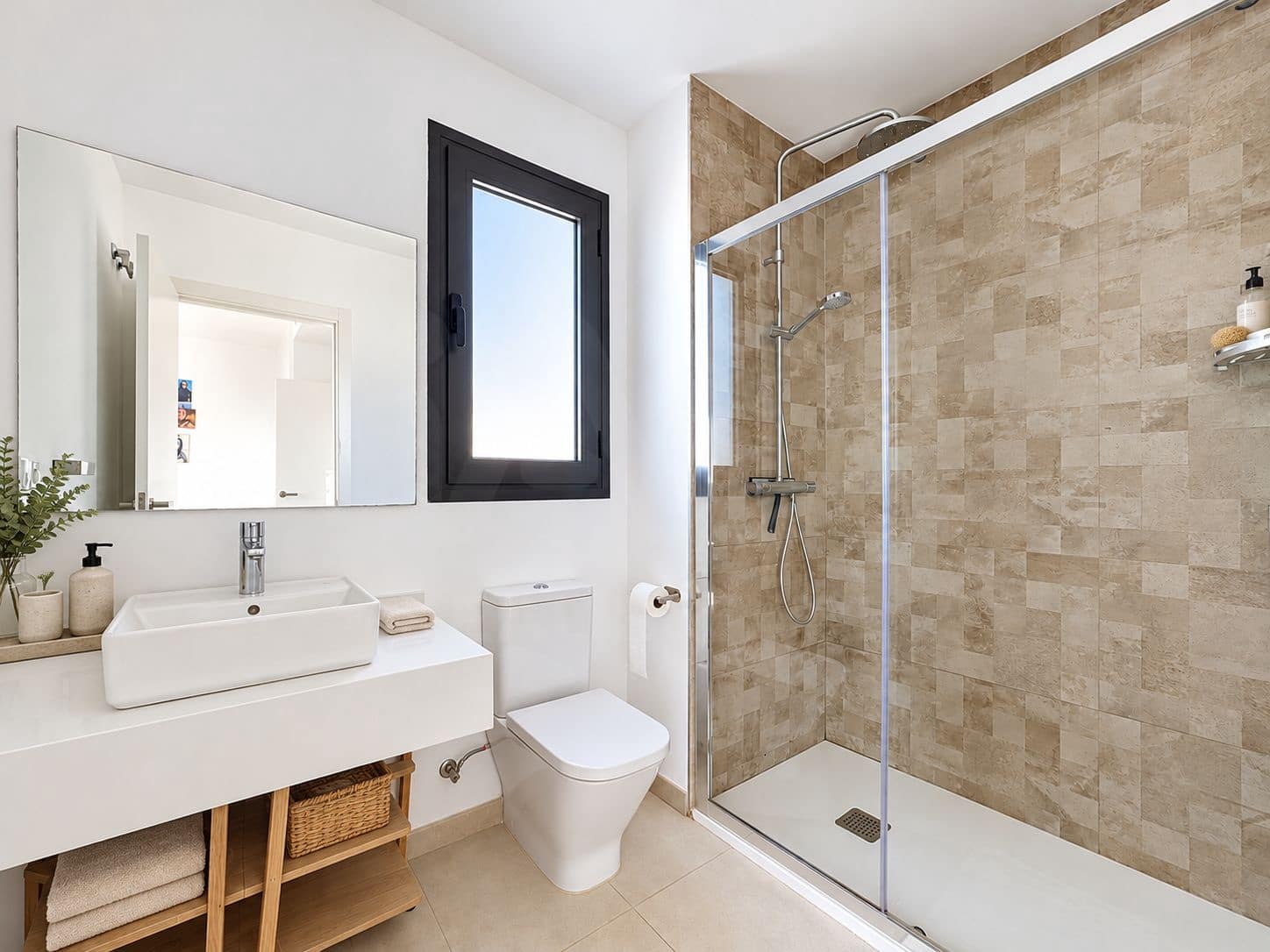 3 soveværelse Rækkehus til salg i Velez-Malaga med garage - € 650.000 (Ref: 10186074)