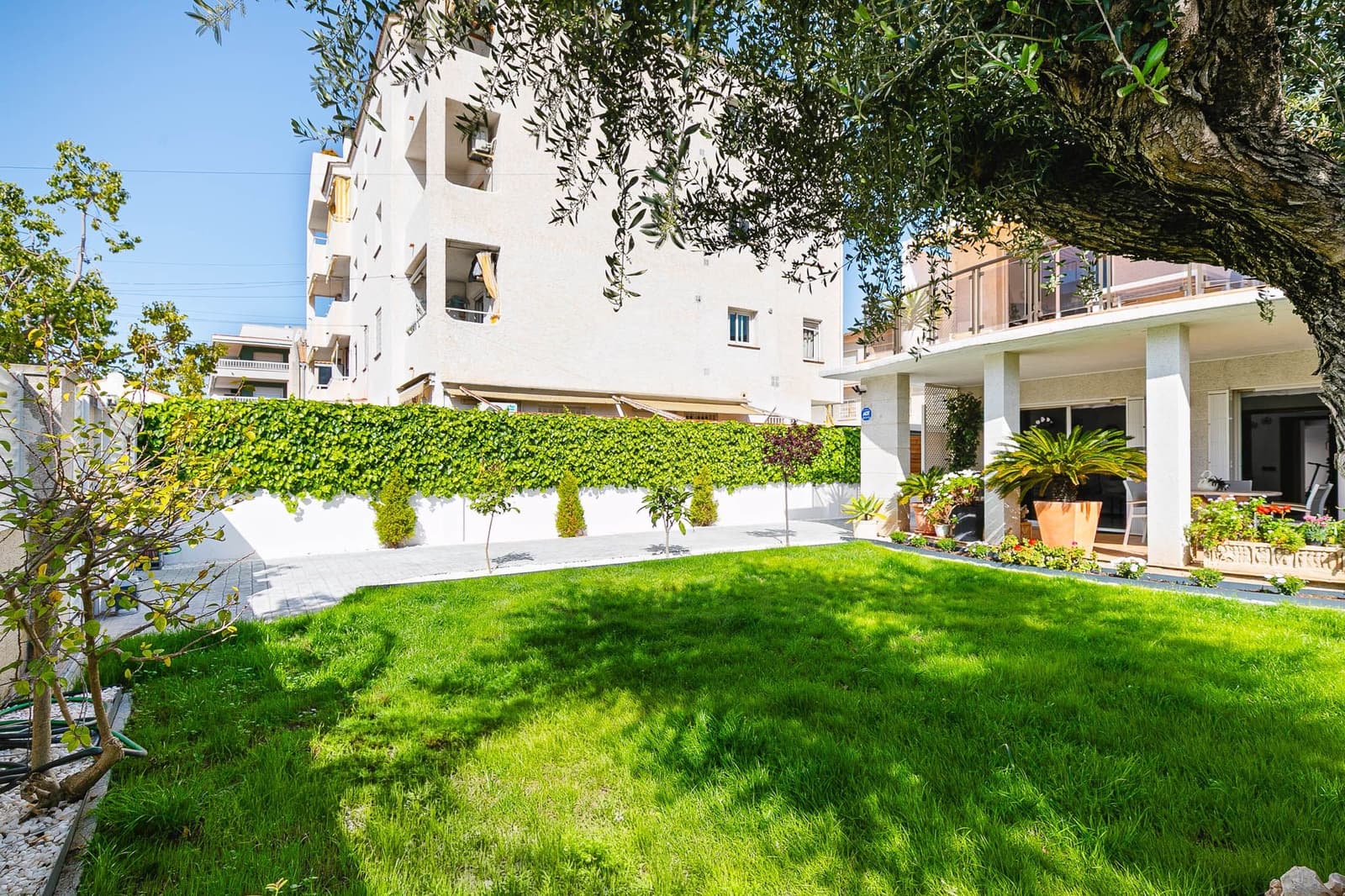 Casa de 4 habitaciones en Cunit en venta con garaje - 498.000 € (Ref: 10186076)