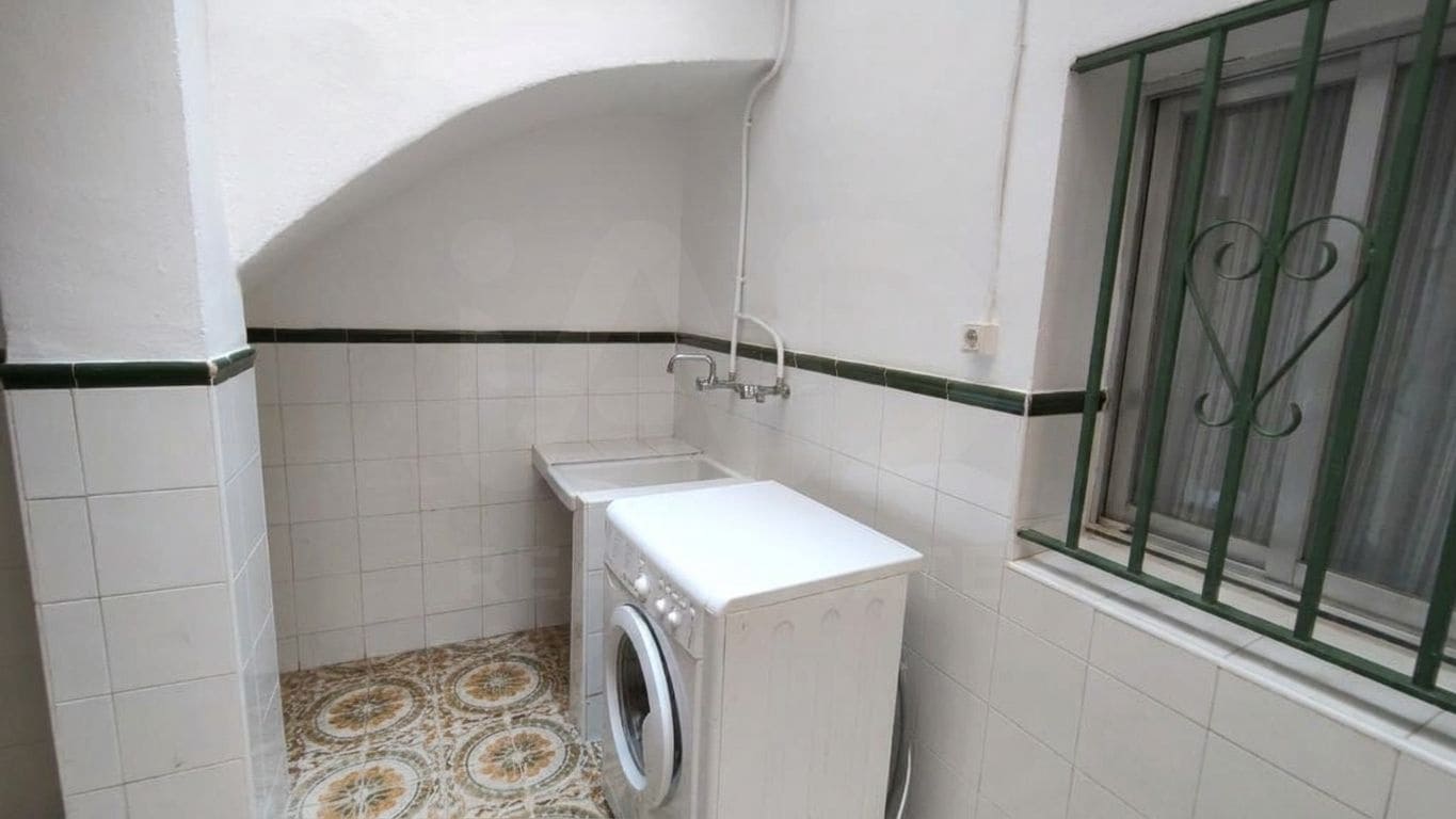 5 sypialnia Dom na sprzedaż w Castello de la Plana - 149 000 € (Ref: 10186077)