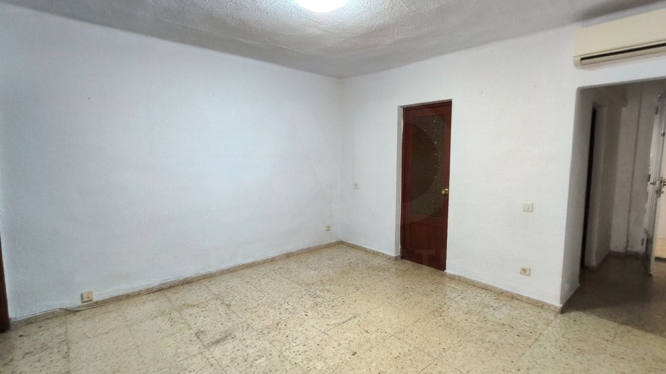 5 sypialnia Dom na sprzedaż w Castello de la Plana - 149 000 € (Ref: 10186077)