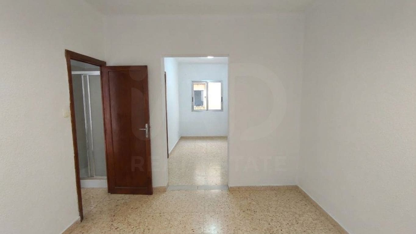 5 sypialnia Dom na sprzedaż w Castello de la Plana - 149 000 € (Ref: 10186077)