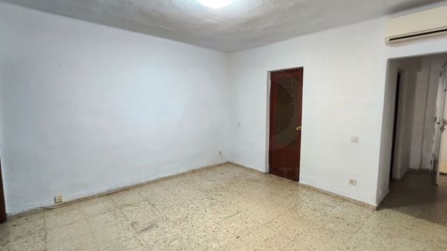 5 sypialnia Dom na sprzedaż w Norte, Castelló de la Plana - 149 000 € (Ref: 10186077)