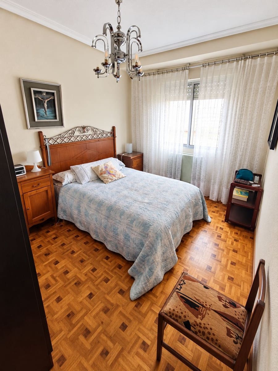 3 soveværelse Lejlighed til salg i Sahagun - € 75.000 (Ref: 10186080)