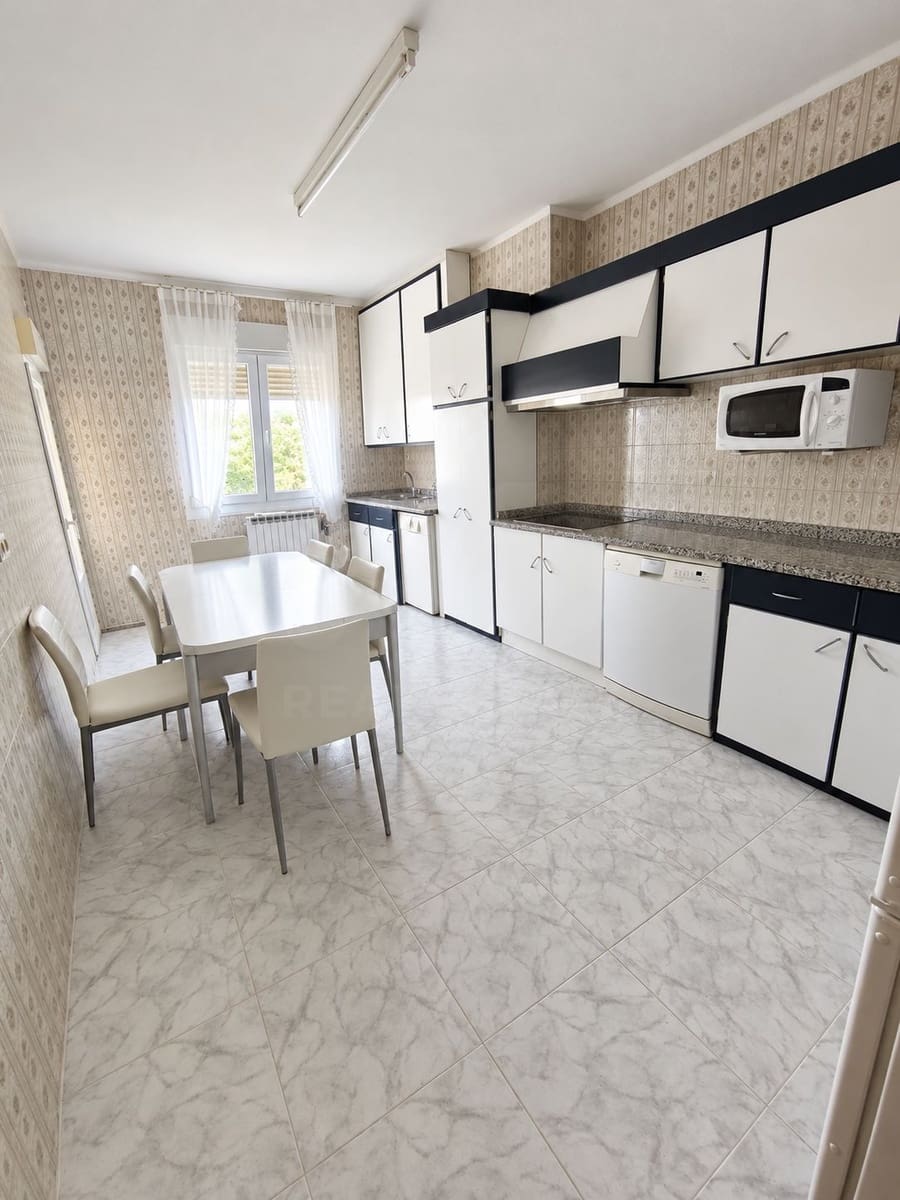 3 soveværelse Lejlighed til salg i Sahagun - € 75.000 (Ref: 10186080)