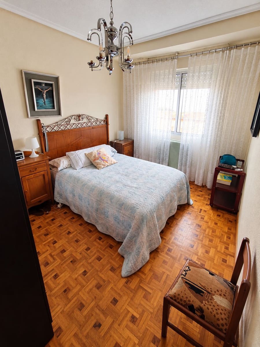 3 soveværelse Lejlighed til salg i Sahagun - € 75.000 (Ref: 10186080)
