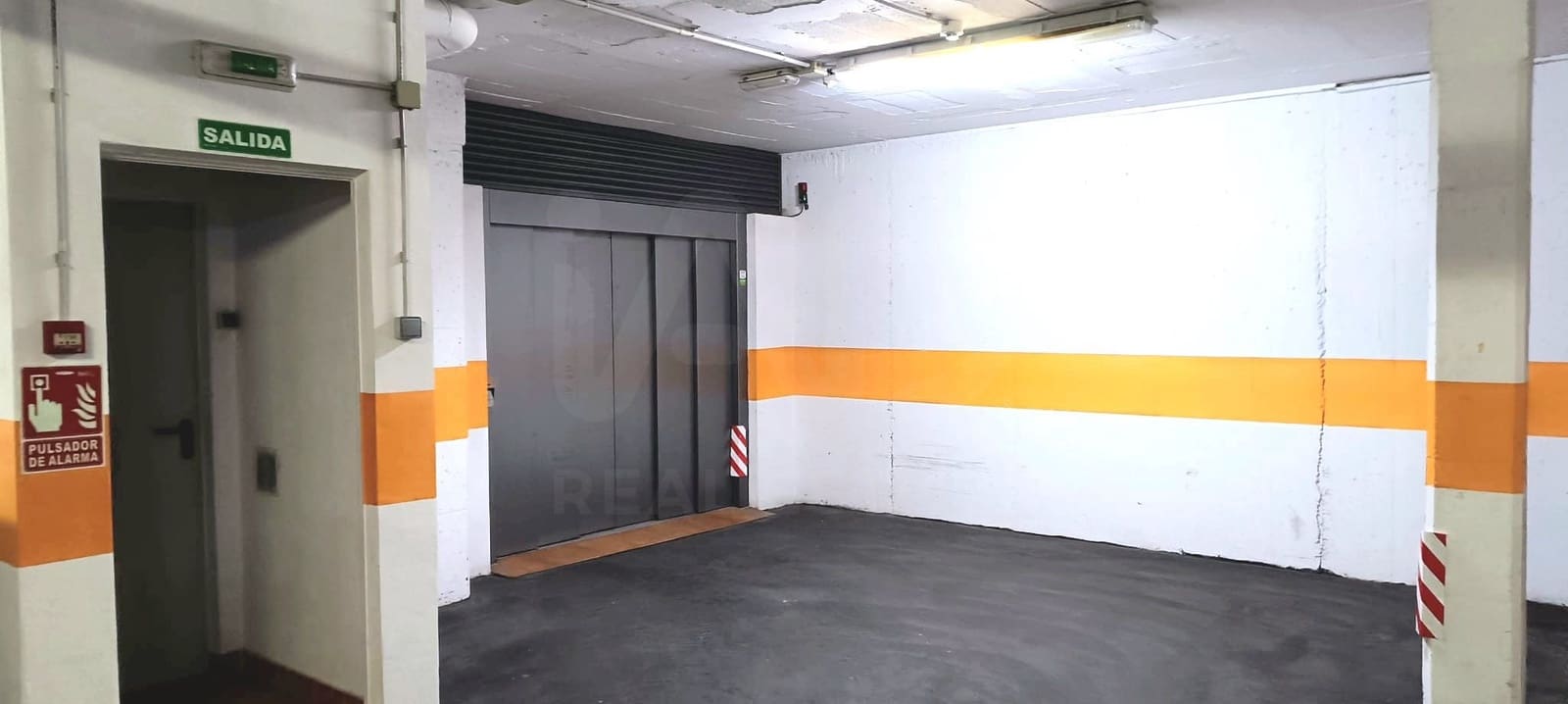 Garage te koop in Elche / Elx - € 22.000 (Ref: 10186082)