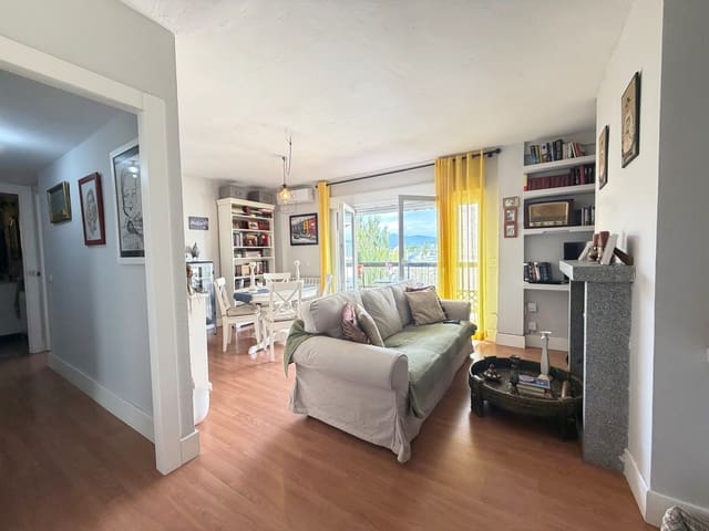 Apartamento de 3 habitaciones en Collado Villalba en venta con piscina - 298.000 € (Ref: 10186307)