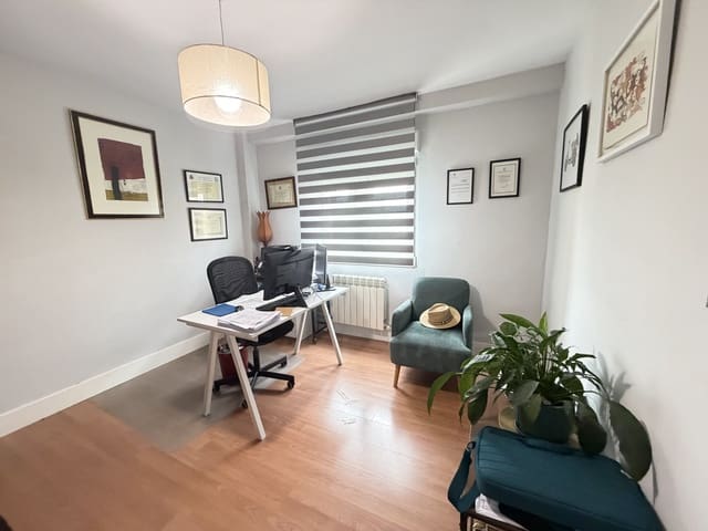 Apartamento de 3 habitaciones en Collado Villalba en venta con piscina - 298.000 € (Ref: 10186307)