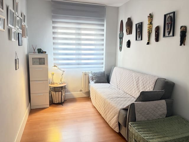 Apartamento de 3 habitaciones en Collado Villalba en venta con piscina - 298.000 € (Ref: 10186307)