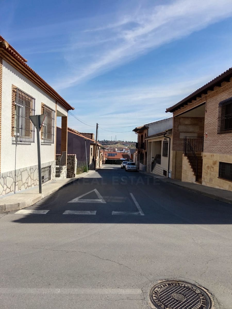 Tontti myytävänä paikassa La Puebla de Montalban - 62 500 € (Ref: 10186311)