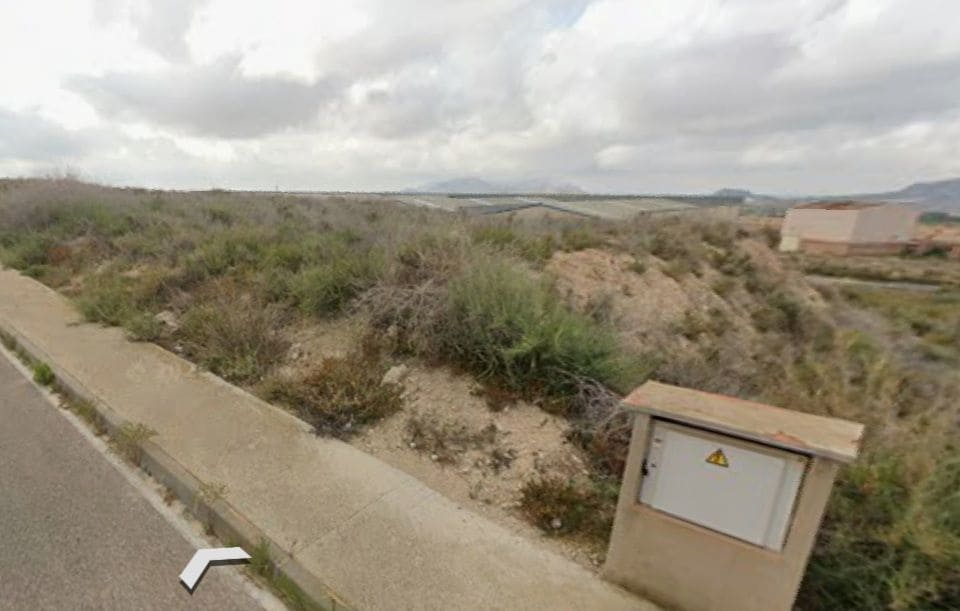 Grunde uden byggetilladelser til salg i Agost - € 360.000 (Ref: 10186314)