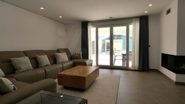 4 Zimmer Haus zu verkaufen in Pedreguer mit Pool Garage - 1.890.000 € (Ref: 10187033)