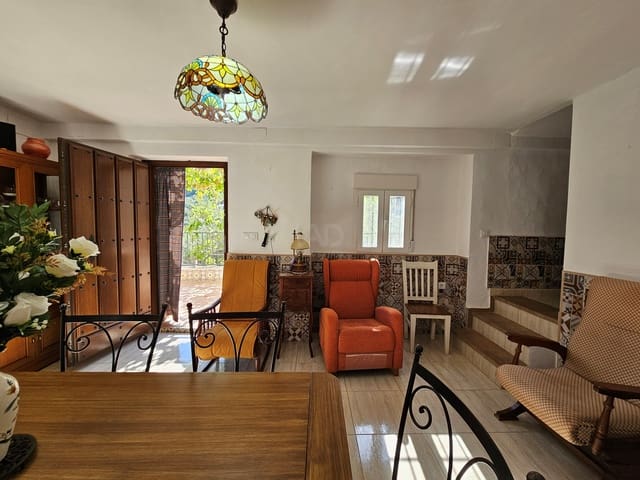 5 soveværelse Finca/Landehus til salg i Montefrío - € 225.000 (Ref: 9987342)