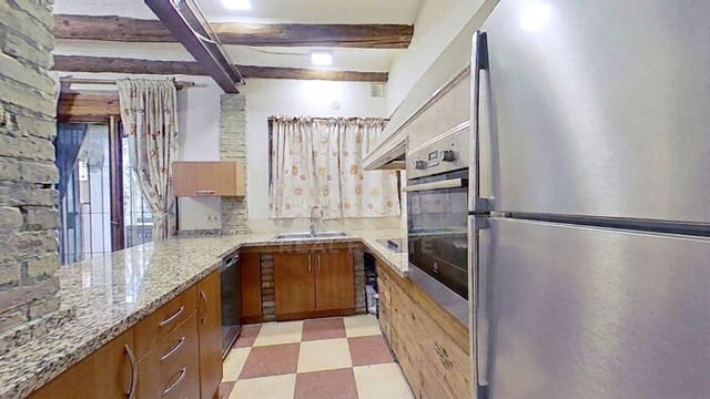 4 camera da letto Casa in vendita in Lleida città con garage - 175.000 € (Rif: 9987345)