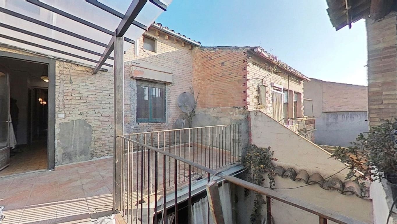 4 camera da letto Casa in vendita in Lleida citta con garage - 175.000 € (Rif: 9987345)