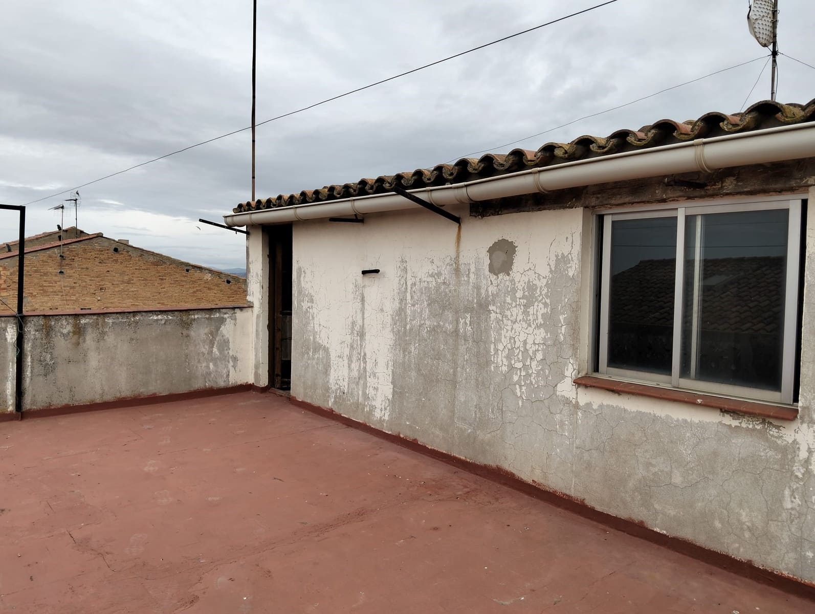 Casa de 6 habitaciones en Lleida ciudad en venta con garaje - 114.500 € (Ref: 9987349)