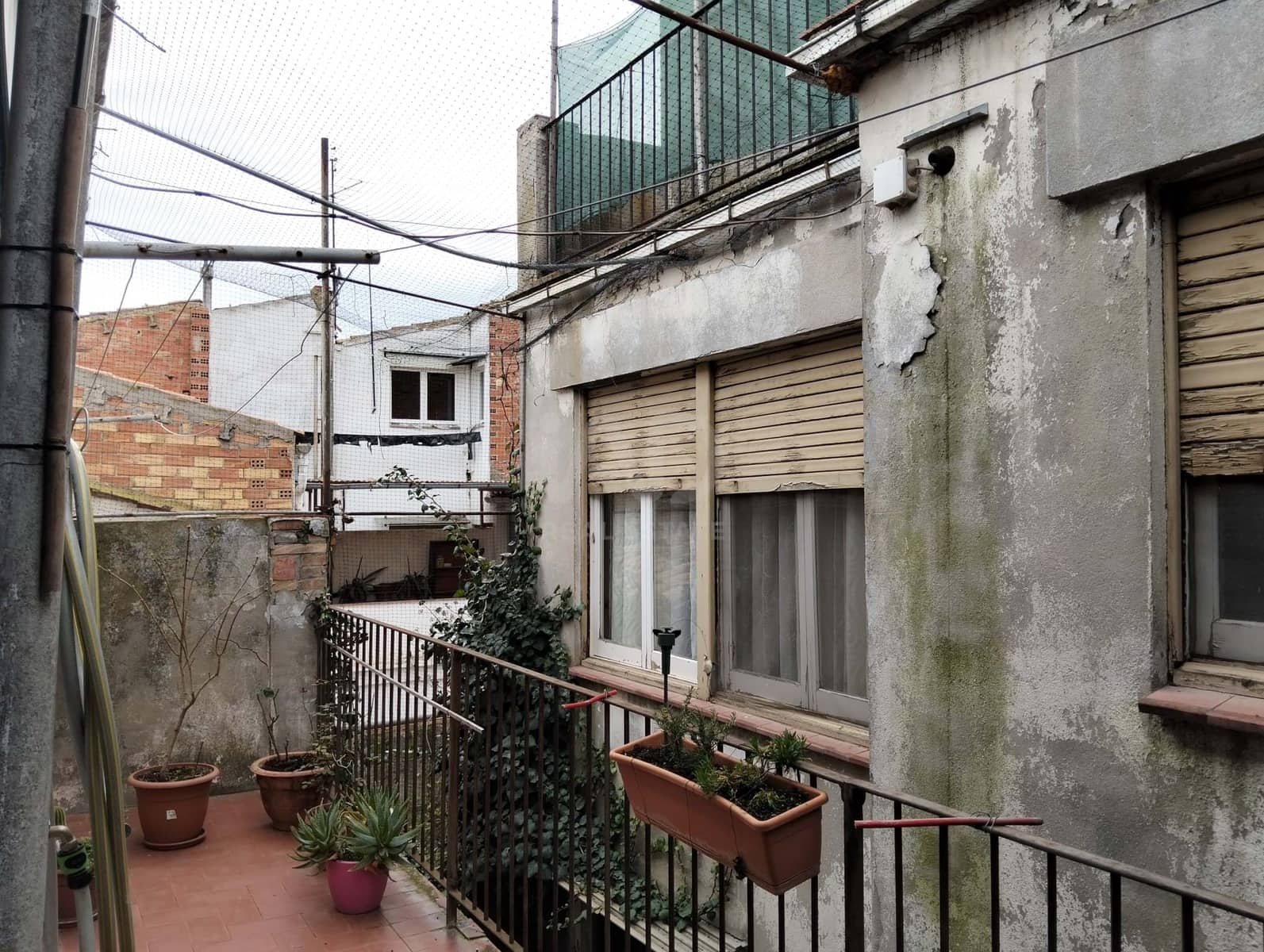 Casa de 6 habitaciones en Lleida ciudad en venta con garaje - 114.500 € (Ref: 9987349)