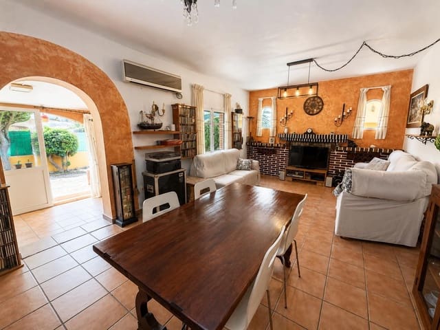 4 slaapkamer Huis te koop in Busot met zwembad garage - € 398.000 (Ref: 9987350)