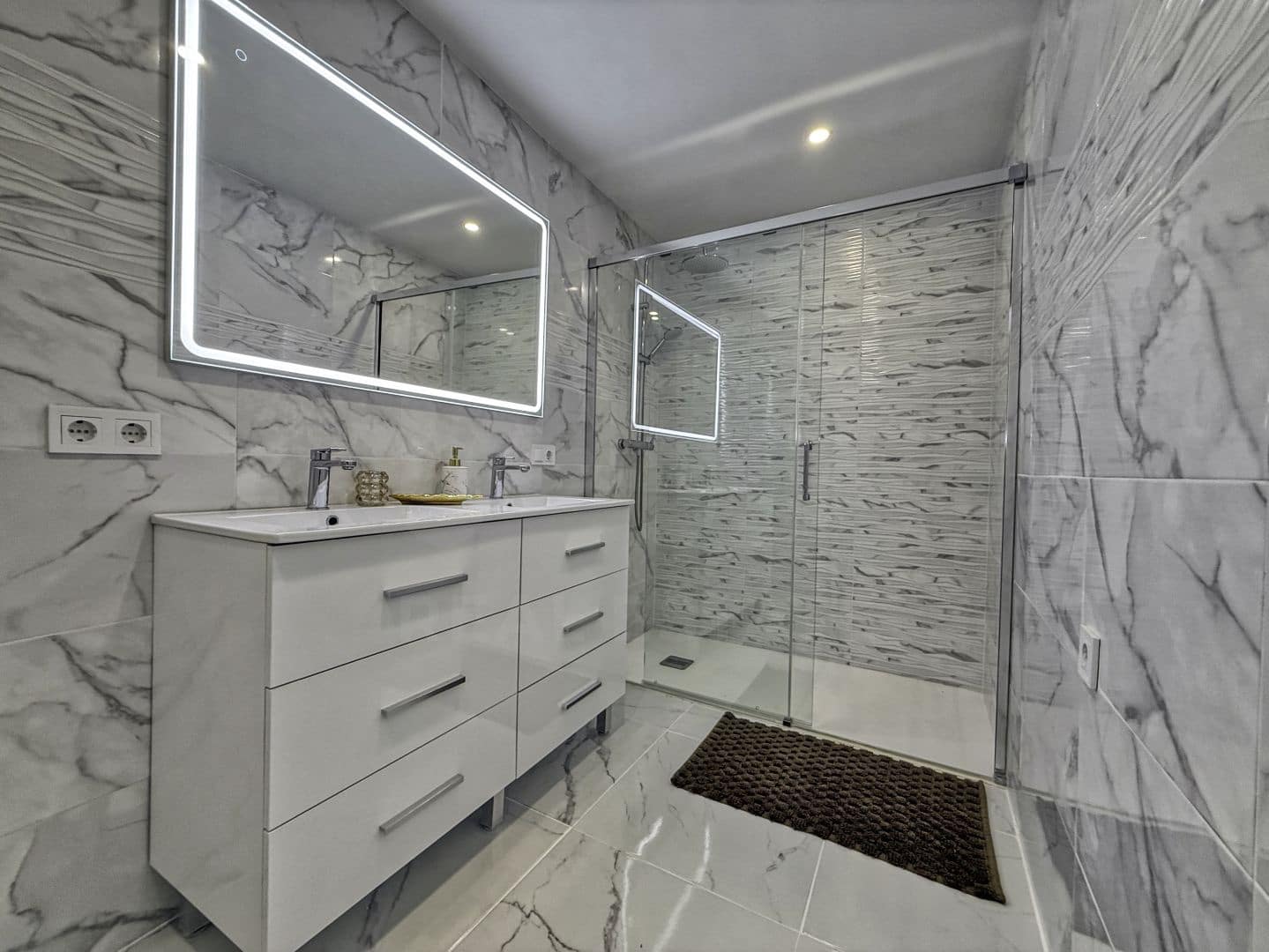 3 sypialnia Apartament na sprzedaż w Pego - 199 000 € (Ref: 9987351)
