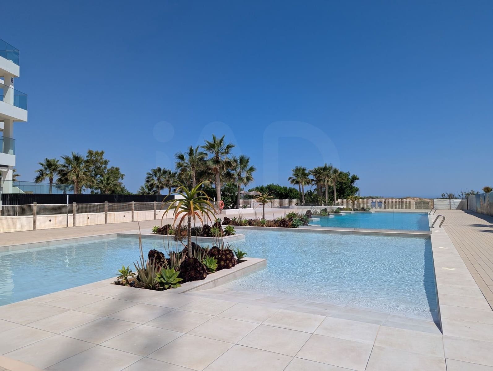 2 makuuhuone Kattohuoneisto myytävänä paikassa Alicante kaupunki mukana uima-altaan - 499 000 € (Ref: 9987353)
