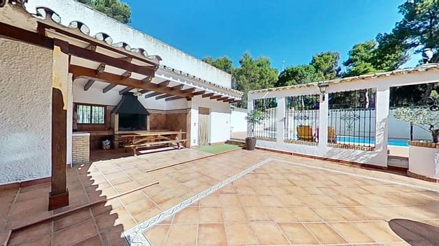 4 soverom Finca/Herregård til salgs i Pedanías, Albacete by med svømmebasseng - € 640 000 (Ref: 9987355)