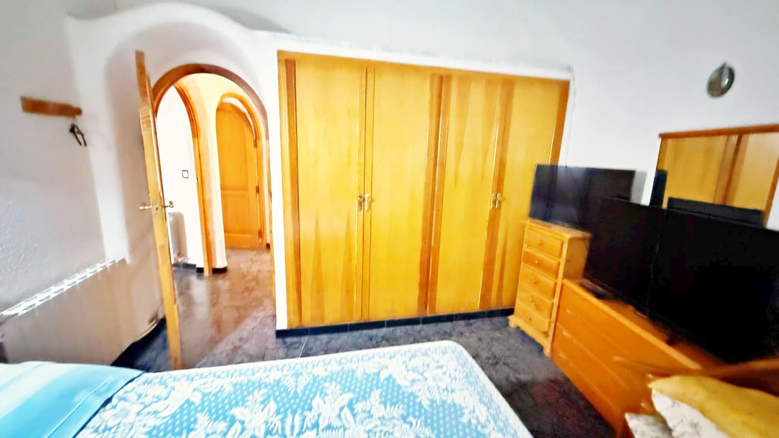 7 makuuhuone Rivitalo myytävänä paikassa Alicante kaupunki mukana uima-altaan 
autotalli - 852 000 € (Ref: 9987356)