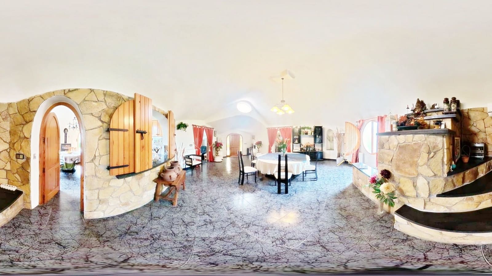 7 bedroom Terraced Villa for sale in Castalla with pool garage - € 780,000 (Ref: 9987356)