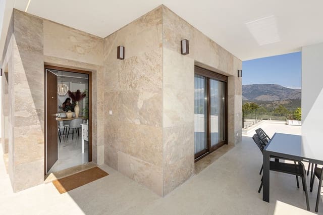 Casa de 3 habitaciones en Polop en venta con piscina - 598.000 € (Ref: 9987357)
