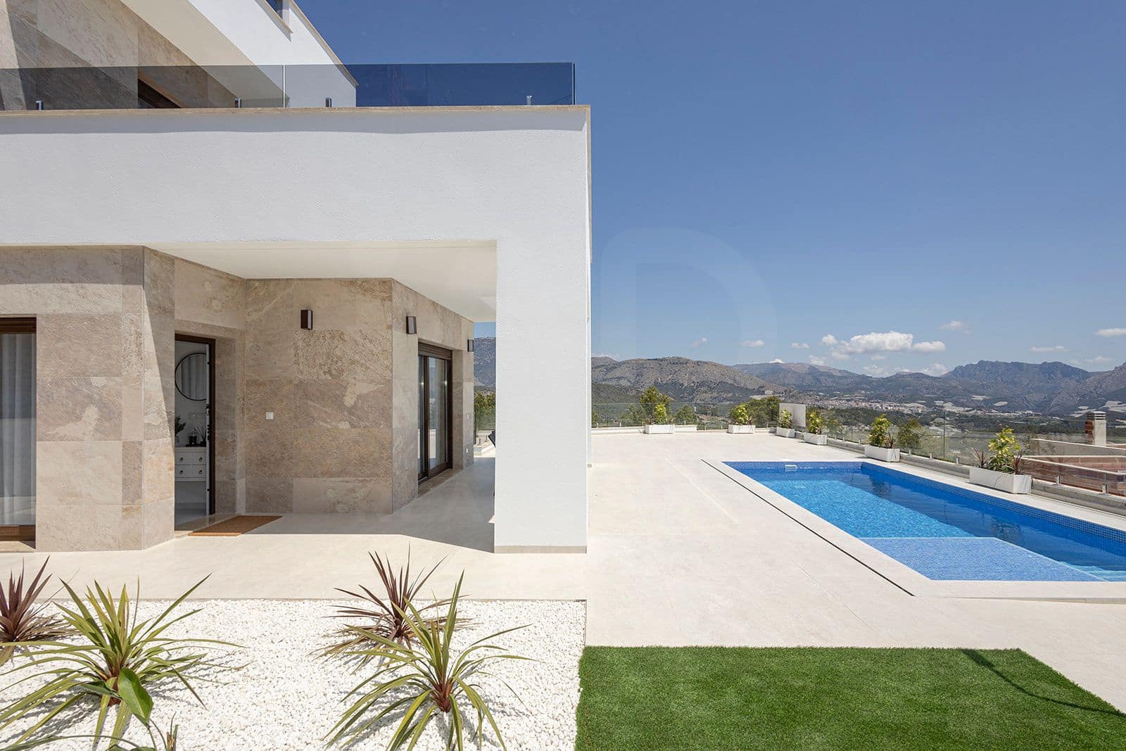 3 sovrum Hus till salu i Alicante stad med pool - 598 000 € (Ref: 9987357)