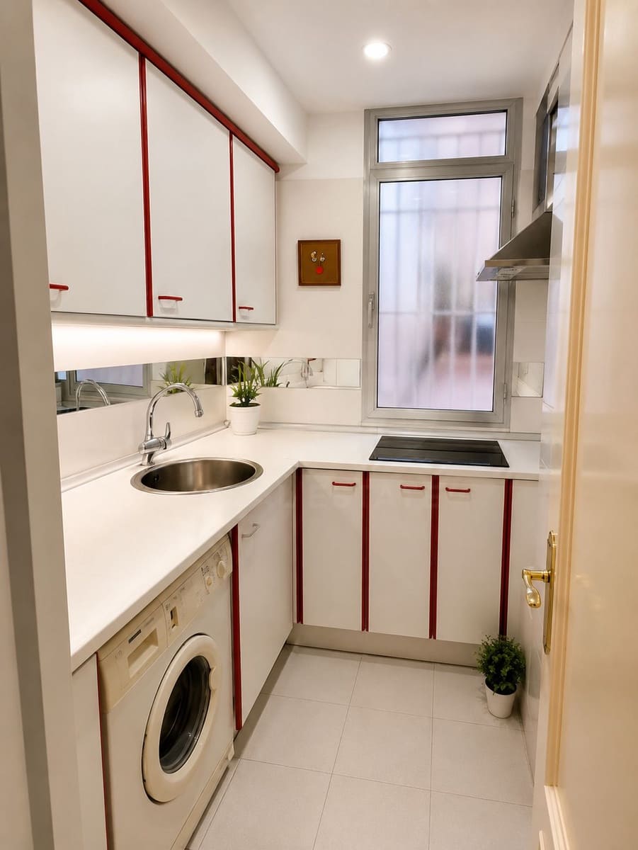Apartment zu verkaufen in Madrid Stadt - 344.000 € (Ref: 9987360)