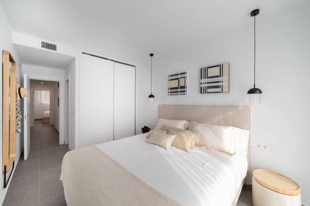 Chalet de 3 habitaciones en Polop en venta con piscina garaje - 470.000 € (Ref: 9987361)