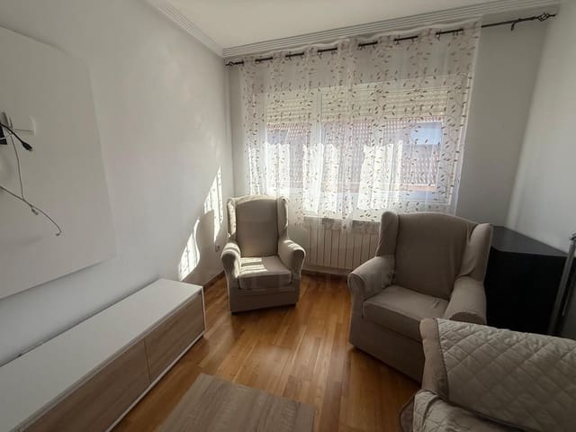 2 soverom Leilighet til salgs i Leon by med garasje - € 139 000 (Ref: 9987364)