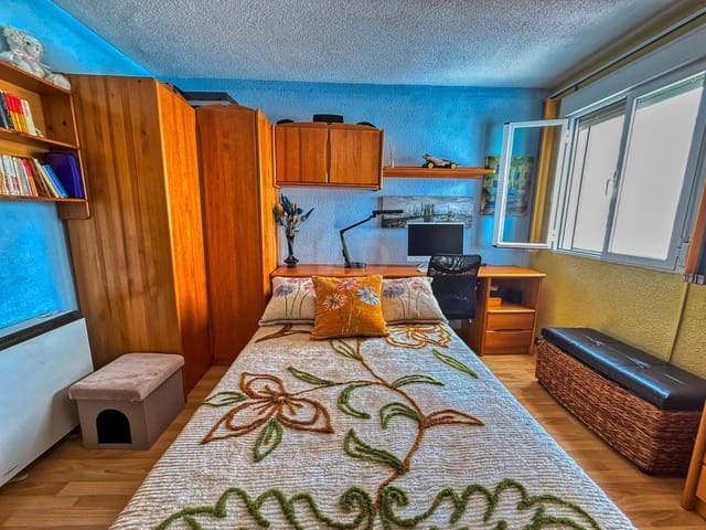 3 sypialnia Apartament na sprzedaż w Vista Alegre, Miasto Madryt - 365 700 € (Ref: 9987366)