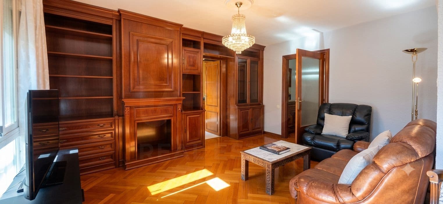 3 soveværelse Lejlighed til salg i Barcelona by - € 590.000 (Ref: 9987370)