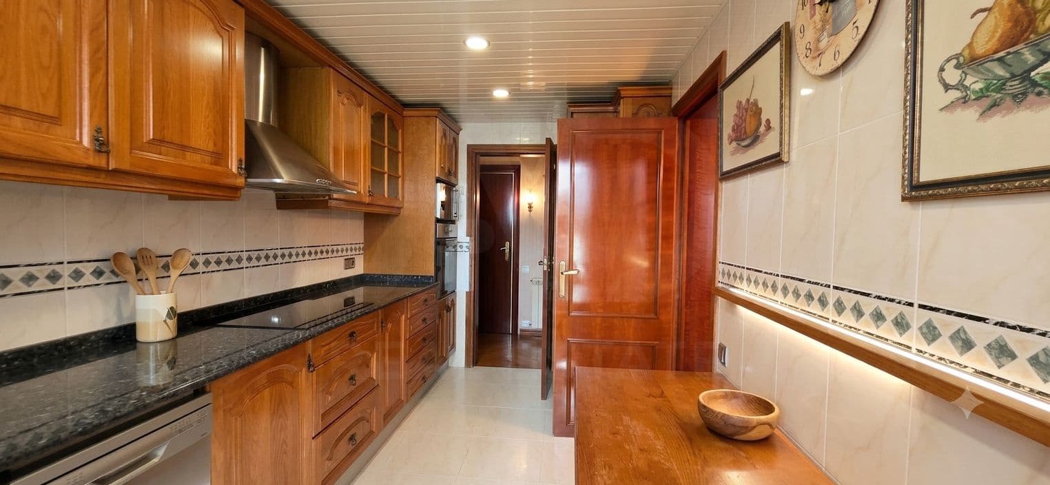 3 soveværelse Lejlighed til salg i Barcelona by - € 590.000 (Ref: 9987370)
