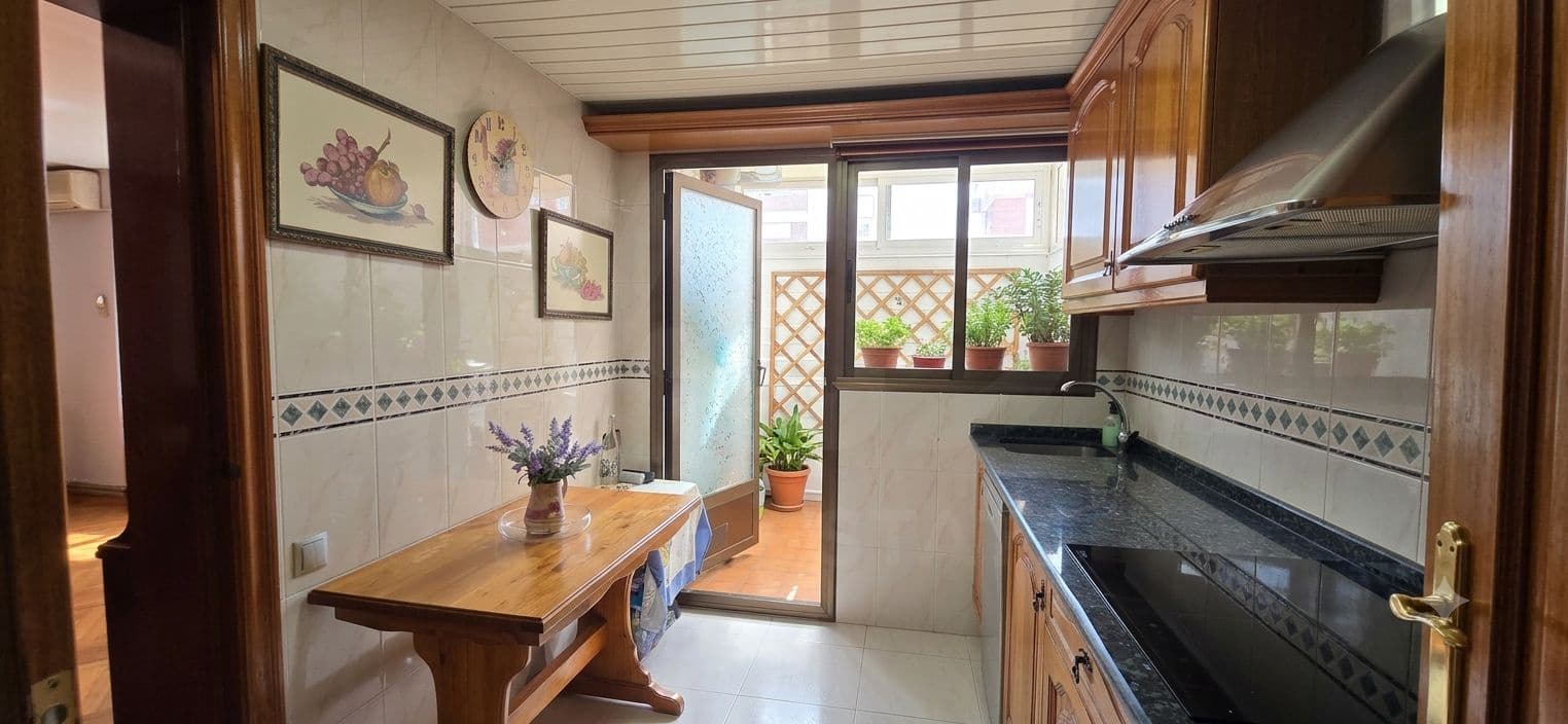 3 soveværelse Lejlighed til salg i Barcelona by - € 590.000 (Ref: 9987370)